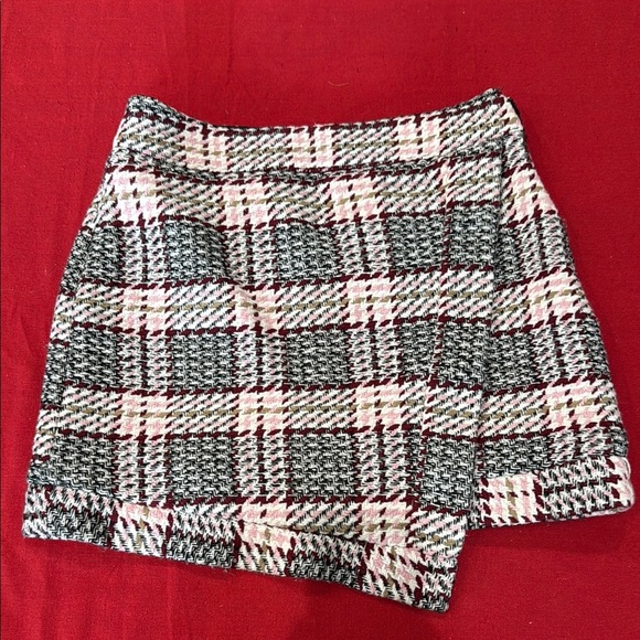 Forever 21 plaid Skirt - Picture 1 of 3
